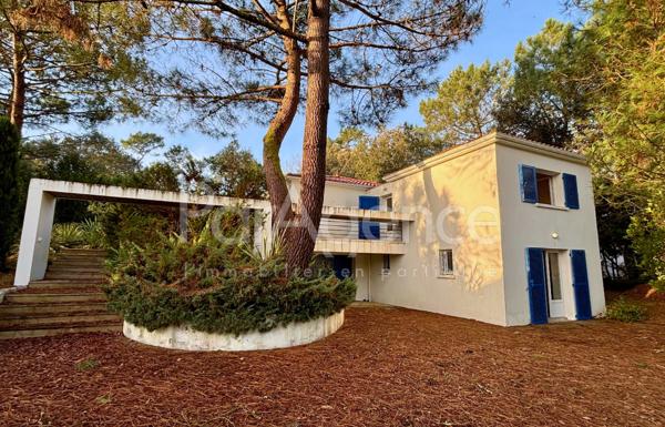 Villa avec piscine chauffée Proche plage et centre-ville