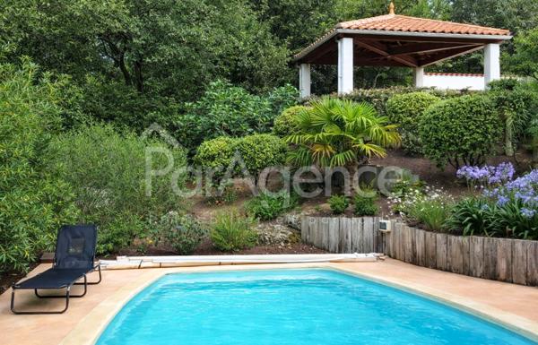 Villa avec piscine chauffée Proche plage et centre-ville