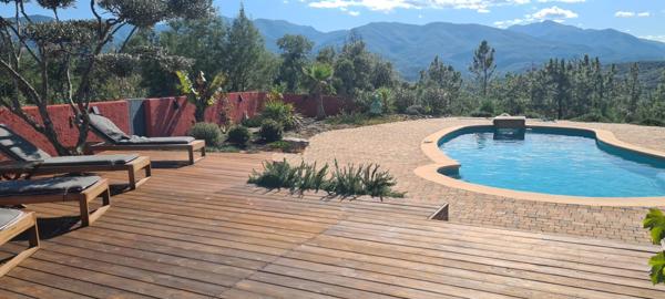 Mas avec studio indépendant et  pisicine