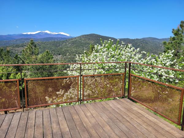 Mas avec studio indépendant et  pisicine