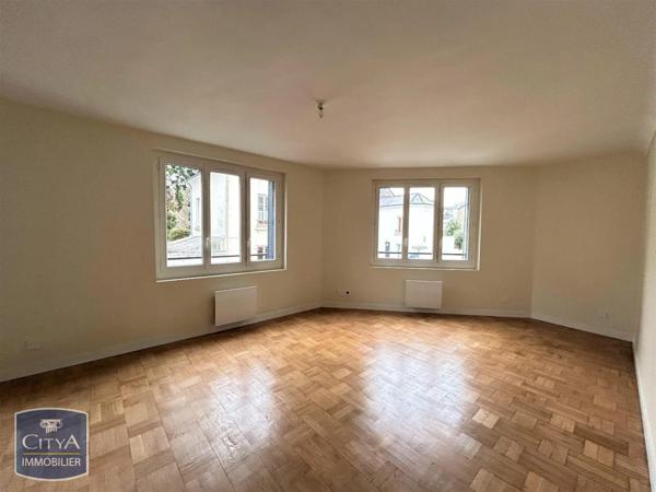 Appartement à louer 3 pièces 84.39m²