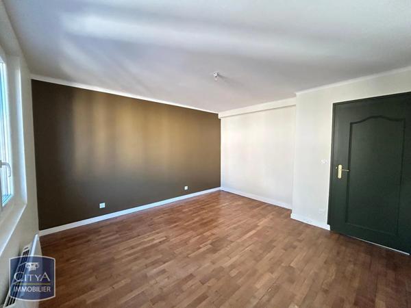 Appartement à louer 3 pièces 84.39m²