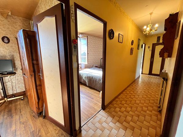 Charmante maison familiale avec dépendance proche du centre de Prayssac