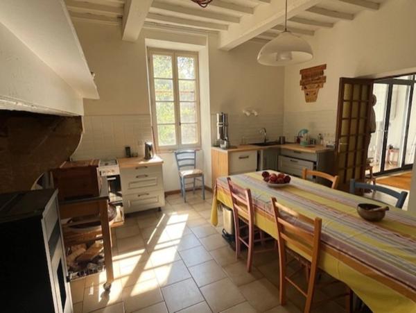 Proche PLAISANCE DU GERS (32), BELLE MAISON XIX, 200m2 dont 140 habitables, sur jardin clos de murs et de haies de 1600m2