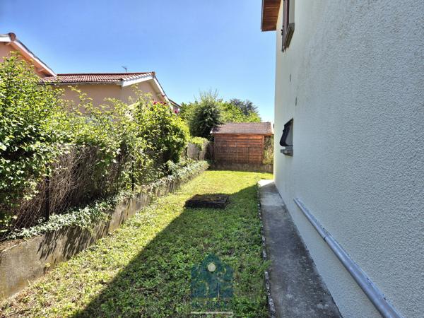Maison 7 pièces avec balcon et garage