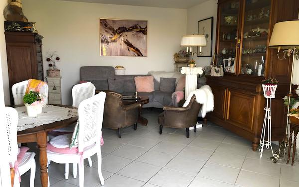Appartement à vendre    3 pièces • 66 m2 Fréjus
