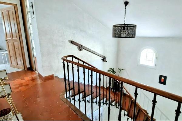 Maison  de maitre de 160 m² ,5 pièces,  rénovée