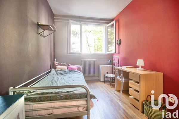 Appartement à vendre 4 pièces 79 m² Neuilly-sur-Seine