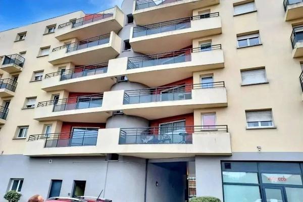 EXCLUSIVITÉ : Appartement d'Exception en Dernier Étage | Terrasse Panoramique (65 m²) | Résidence Saint-Léger, Lens