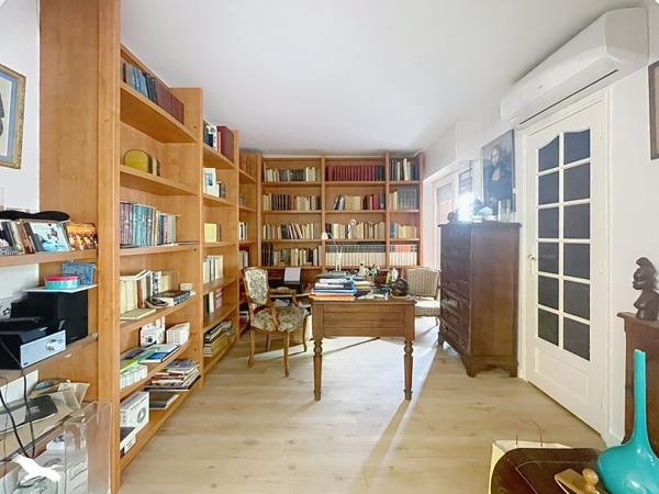 Maison 348 480 € Pessac 4 p 127 m² DPE D
