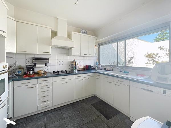 Maison 348 480 € Pessac 4 p 127 m² DPE D