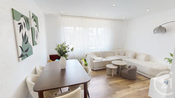 Appartement à vendre  6 pièces - 95,42 m 2   HOUTAUD  - 25