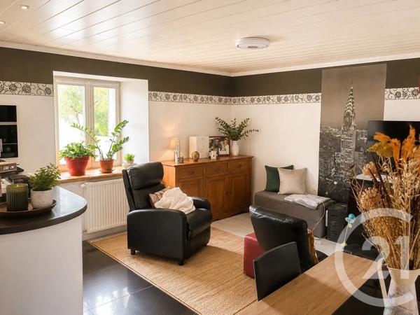 Appartement à vendre  6 pièces - 95,42 m 2   HOUTAUD  - 25