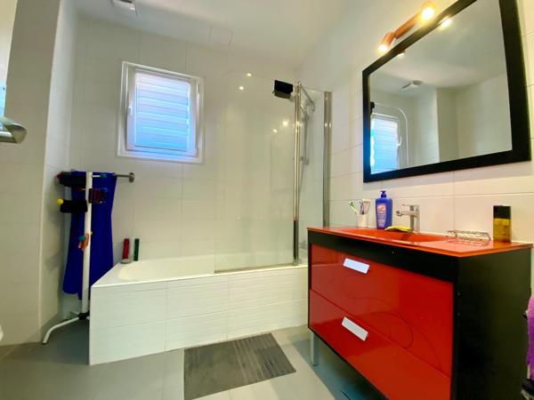 Maison 4 pièces - 82 m² Bien prestige