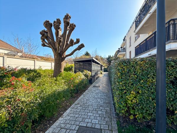 Ermont (95120) Ermont.2 Pièces de 45 M2.