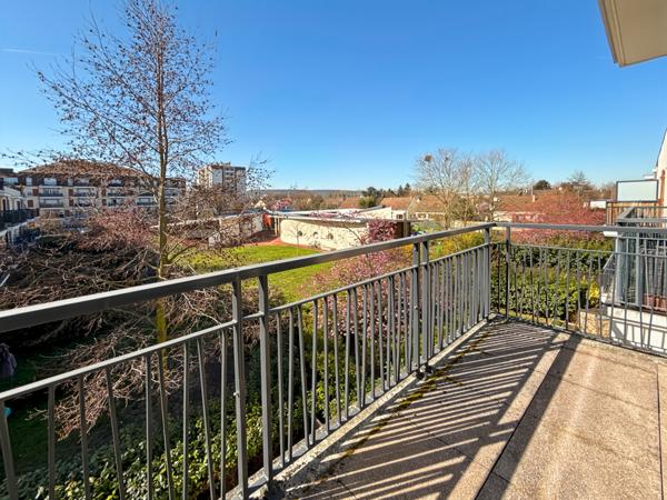 Ermont (95120) Ermont.2 Pièces de 45 M2.