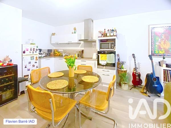 Appartement à vendre 3 pièces 74,86 m² Noyal-Châtillon-sur-Seiche