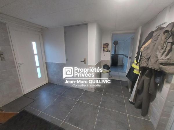 SAINT-PATERNE-RACAN - Maison indépendante rénovée de 92m² avec sous-sol, 3 chambres et terrain clos de 1 086 m²