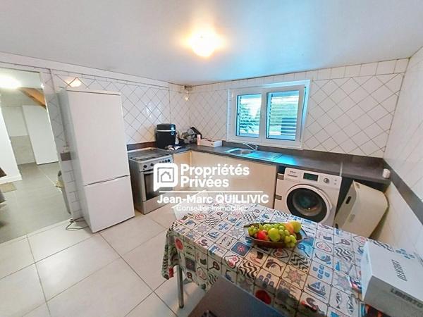 SAINT-PATERNE-RACAN - Maison indépendante rénovée de 92m² avec sous-sol, 3 chambres et terrain clos de 1 086 m²