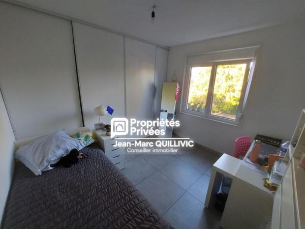 SAINT-PATERNE-RACAN - Maison indépendante rénovée de 92m² avec sous-sol, 3 chambres et terrain clos de 1 086 m²