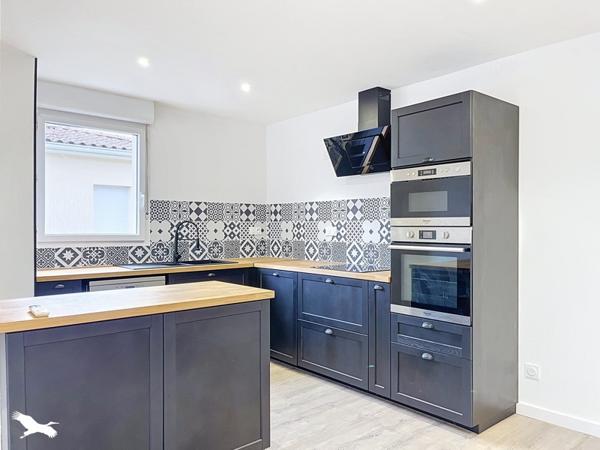 Appartement à vendre 129 600 € Les Billaux 2 p 49 m² DPE C
