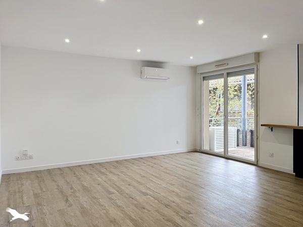 Appartement à vendre 129 600 € Les Billaux 2 p 49 m² DPE C