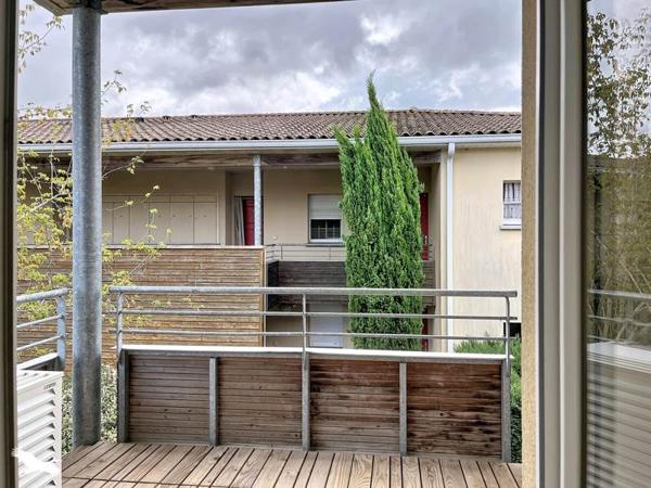 Appartement à vendre 129 600 € Les Billaux 2 p 49 m² DPE C