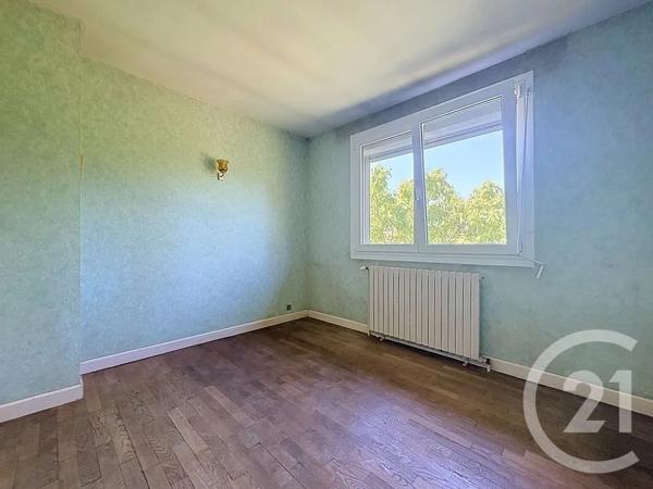 Maison à vendre  5 pièces - 90,60 m 2   LOUGRES  - 25
