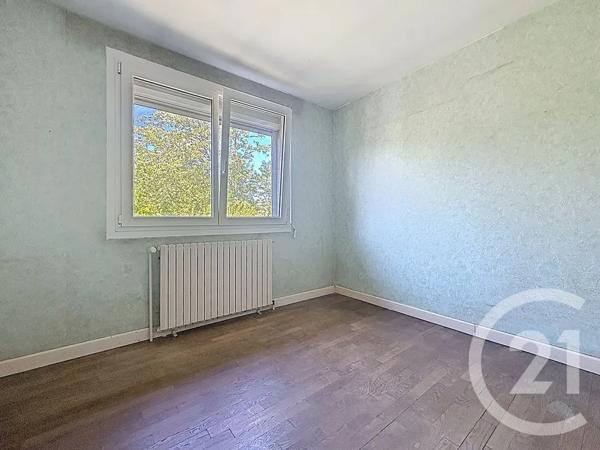 Maison à vendre  5 pièces - 90,60 m 2   LOUGRES  - 25