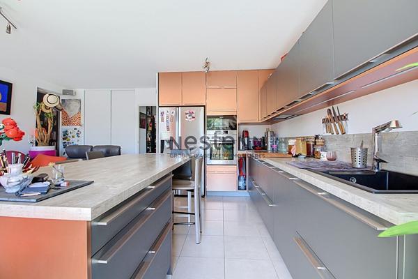 Appartement Vitrolles 3 pièce(s) 65.47 m2