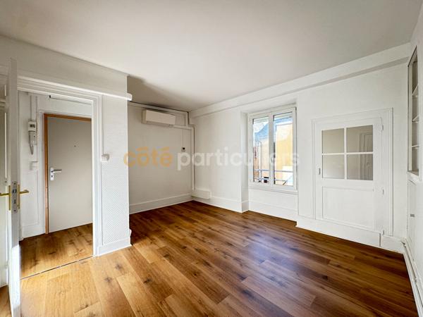 Vente
                Appartement45,61 m² - 2 Pièces -
                    ORLEANS (45000)