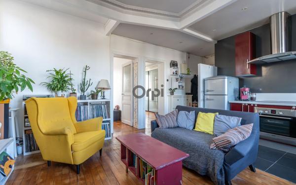 Appartement à vendre    3 pièces • 48,86 m2 Joinville-le-Pont