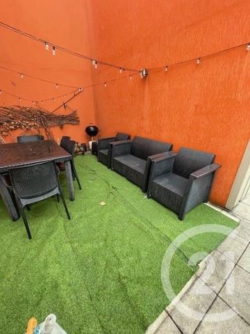 Appartement F6 à vendre  5 pièces - 102 m2 CERGY - 95