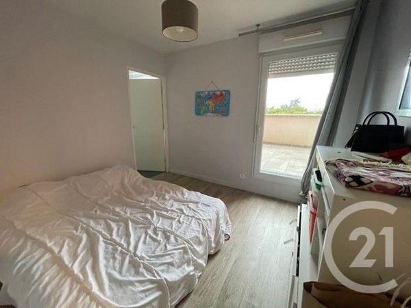 Appartement F6 à vendre  5 pièces - 102 m2 CERGY - 95