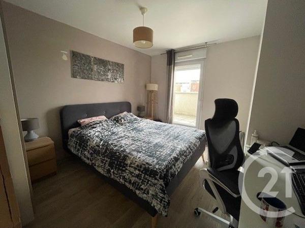 Appartement F6 à vendre  5 pièces - 102 m2 CERGY - 95