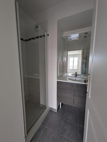 FRANCONVILLE APPARTEMENT F4 AVEC BALCON ET PARKING