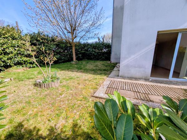 Tres bel F2 avec un grande jardin LUZARCHES