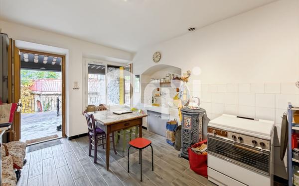 Maison à vendre    3 pièces • 48 m2 Ruoms