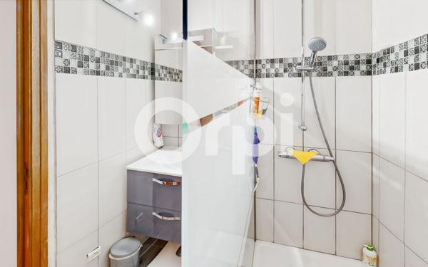 Maison à vendre    3 pièces • 48 m2 Ruoms