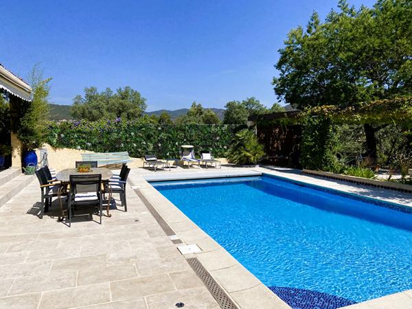 Maison La Londe Les Maures 7 pièce(s) 200 m2