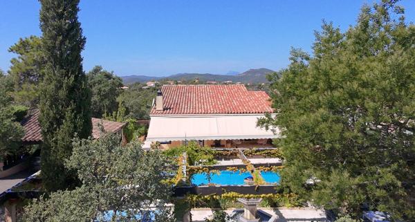 Maison La Londe Les Maures 7 pièce(s) 200 m2