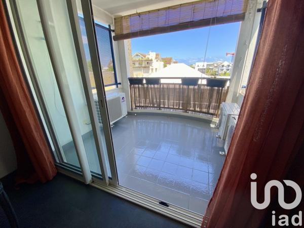 Appartement 3 pièces de 66 m² à Saint-Pierre (97410)