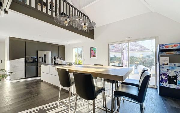 Maison à vendre    5 pièces • 101,08 m2 Pau