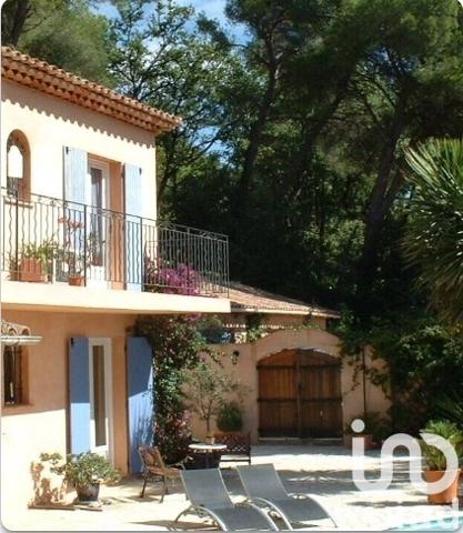 Maison à vendre 5 pièces 190 m² Tourrettes-sur-Loup