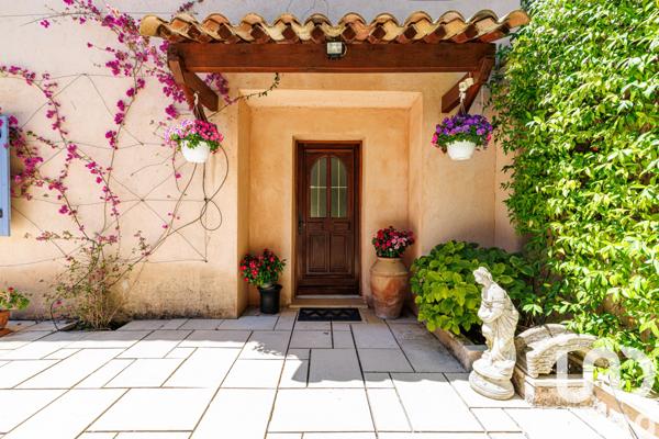 Maison à vendre 5 pièces 190 m² Tourrettes-sur-Loup