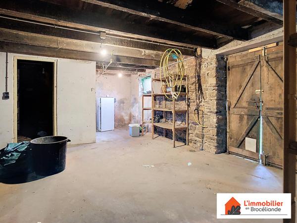 Spacieuse longère de 230 m² à Treffendel en campagne