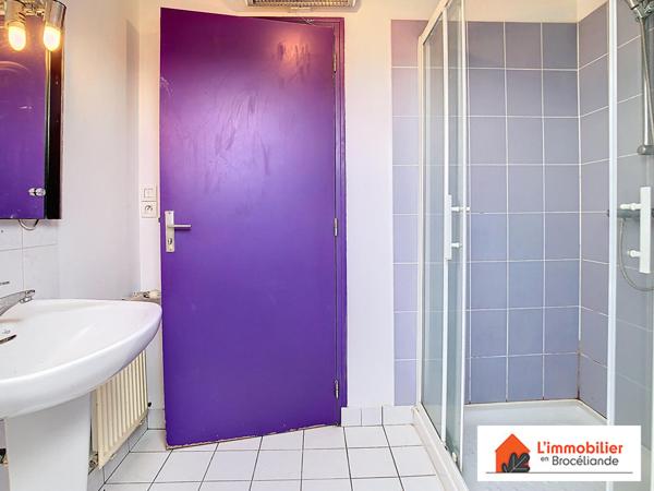 Spacieuse longère de 230 m² à Treffendel en campagne