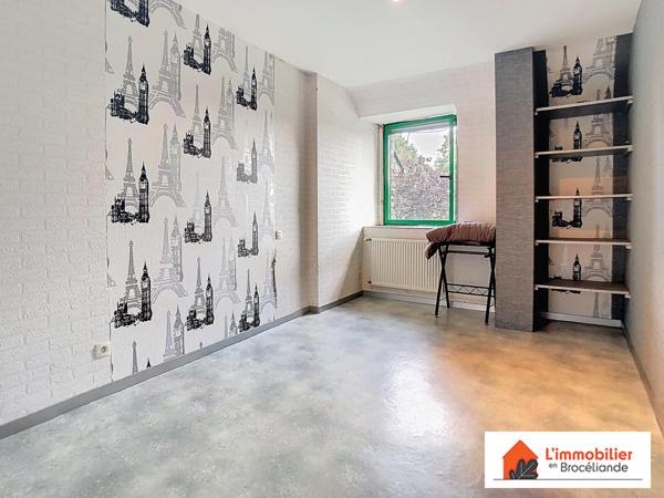 Spacieuse longère de 230 m² à Treffendel en campagne
