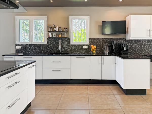 Maison Bouc Bel Air 5 pièces 190 m2