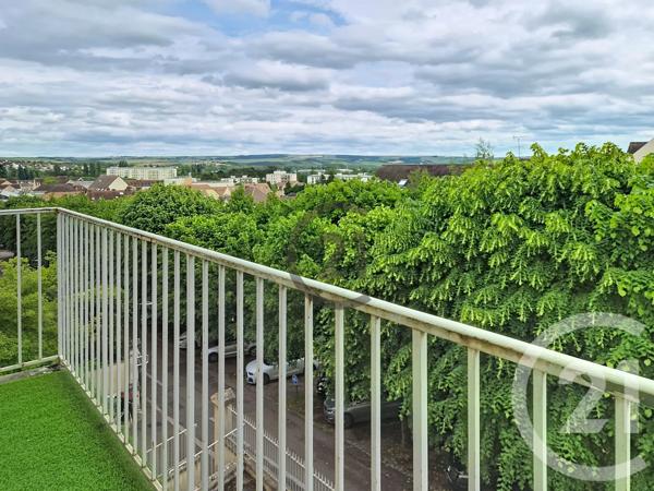 Appartement F4 à vendre  4 pièces - 81,60 m 2   AUXERRE  - 89